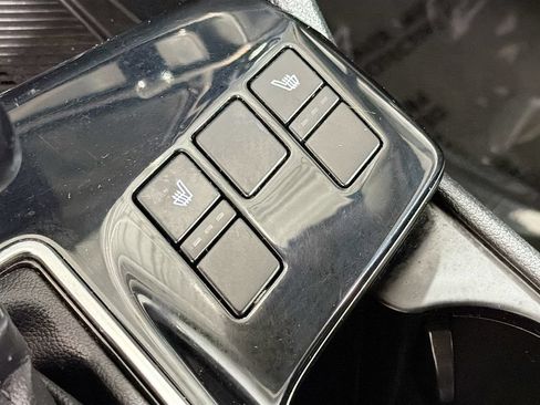 Used 2024 Kia Sportage EX FWD image 21