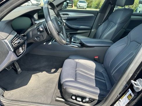 Used 2020 BMW M550i xDrive AWD/4WD image 17