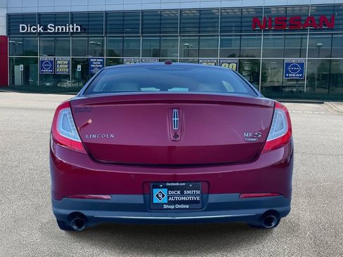 Used 2013 Lincoln MKS AWD image 5