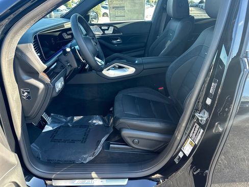 New 2026 Mercedes-Benz GLE 53 AMG 4MATIC Coupe image 9