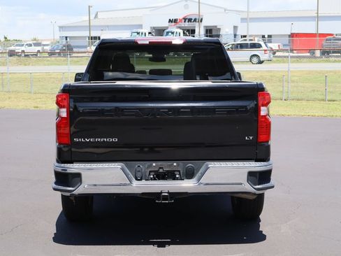 Used 2025 Chevrolet Silverado 1500 LT RWD image 8