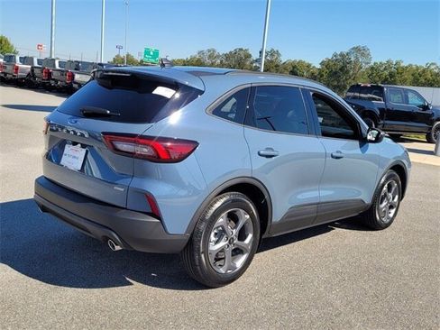 New 2025 Ford Escape ST-Line w/ Equipment Group 301A image 14