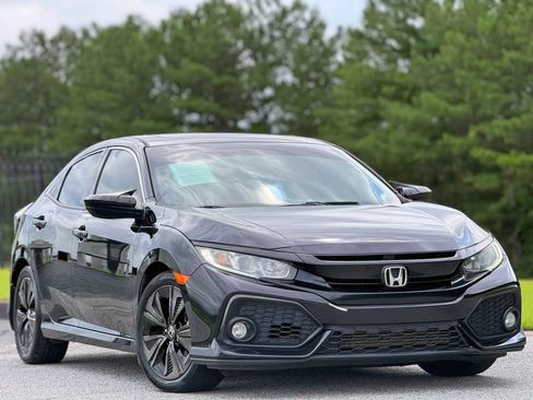 Used 2018 Honda Civic EX image 4