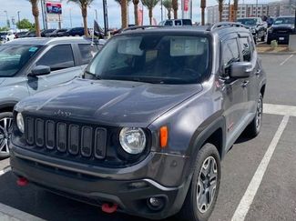 Used 2016 Jeep Renegade Trailhawk video 1