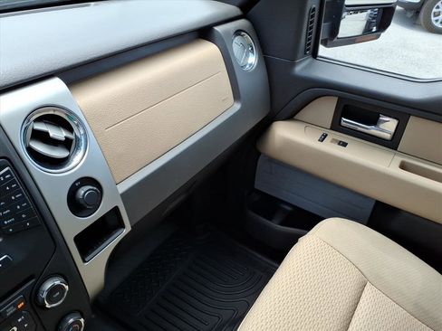 Used 2014 Ford F150 XLT w/ XLT Chrome Package AWD/4WD image 30