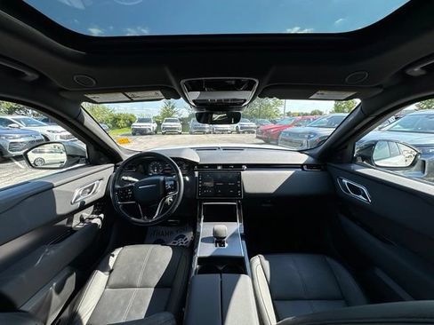 Used 2025 Land Rover Range Rover Velar Dynamic SE AWD/4WD image 13