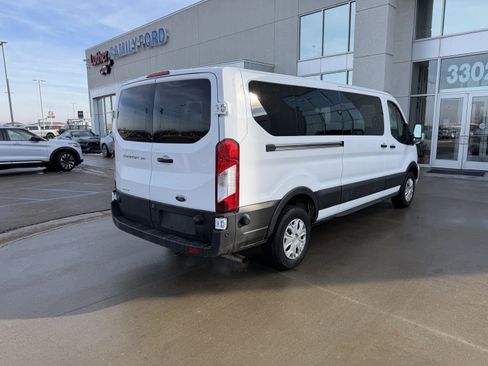 Used 2024 Ford Transit 350 XLT image 4