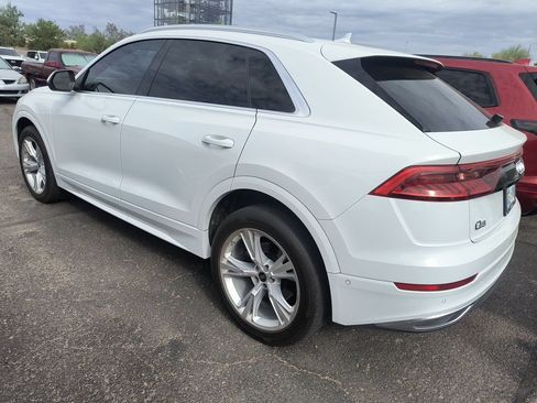 Used 2023 Audi Q8 Premium AWD/4WD image 5