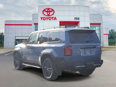 Used 2025 Toyota Land Cruiser image 3