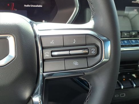 New 2026 GMC Canyon Elevation w/ Convenience Package image 17