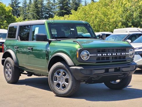 New 2025 Ford Bronco Big Bend image 1