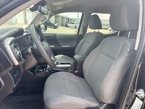 Used 2023 Toyota Tacoma SR5 image 20