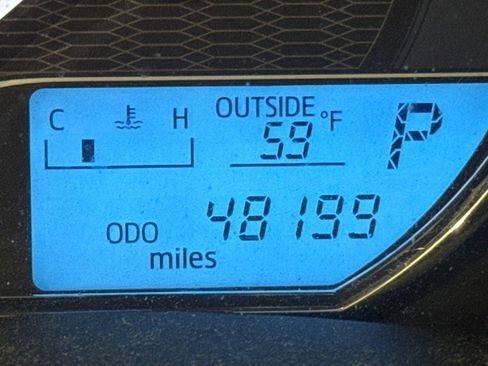 Used 2016 Toyota Corolla LE image 3