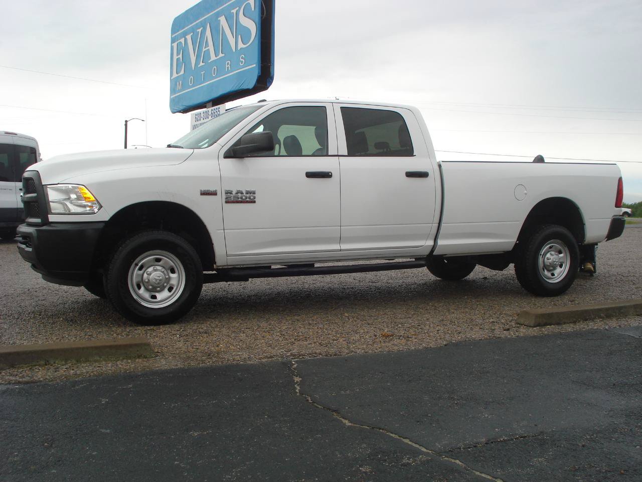 Used 2017 RAM 2500 Tradesman w/ Protection Group AWD/4WD image 6