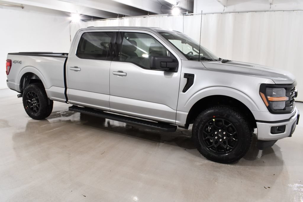 New 2026 Ford F150 XLT w/ XLT Black Appearance Package AWD/4WD image 5