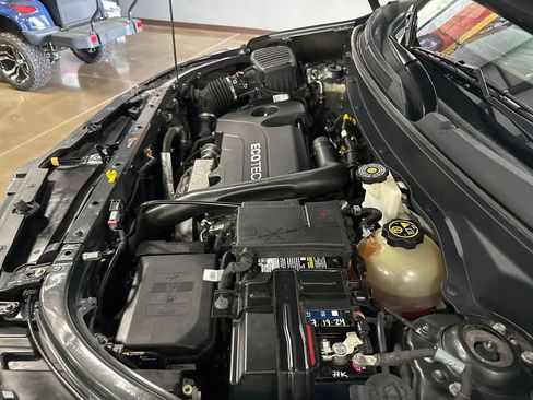 Used 2019 Chevrolet Equinox LT AWD/4WD image 95