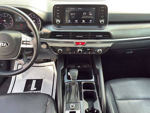 Used 2020 Kia Telluride LX FWD image 32