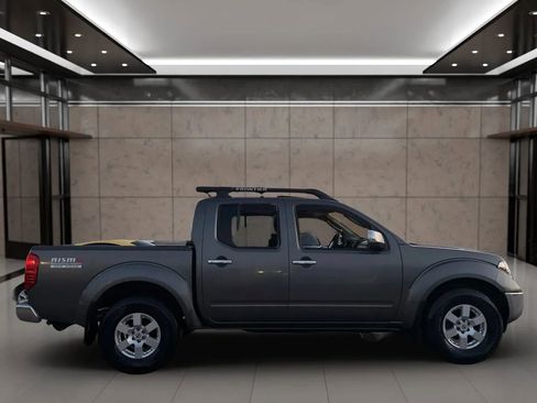 Used 2006 Nissan Frontier NISMO w/ (J01) Sunroof Pkg image 16