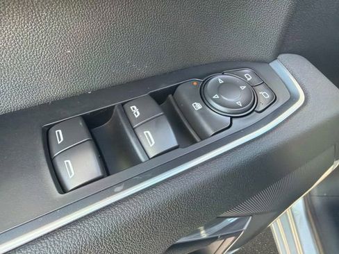 New 2026 GMC Sierra 1500 Elevation image 18