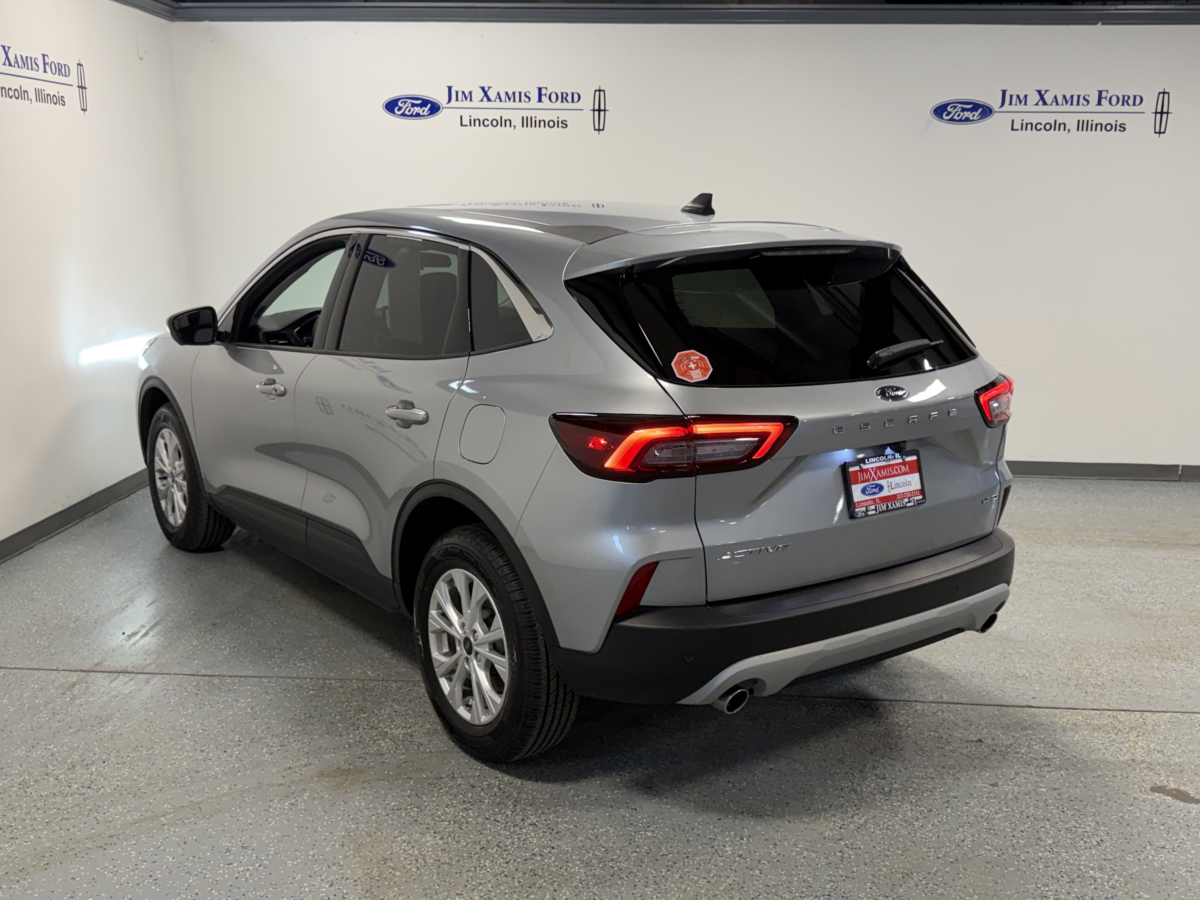 Used 2023 Ford Escape Active w/ Tech Pack #2 AWD/4WD image 33