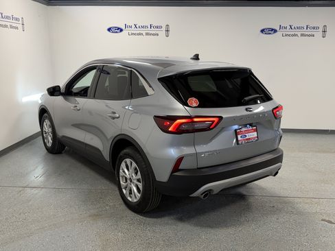 Used 2023 Ford Escape Active w/ Tech Pack #2 AWD/4WD image 33