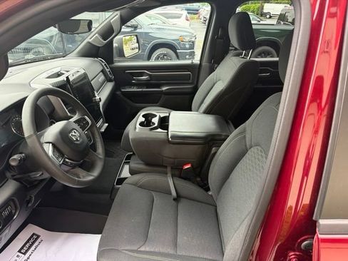 Used 2025 RAM 1500 Big Horn AWD/4WD image 8