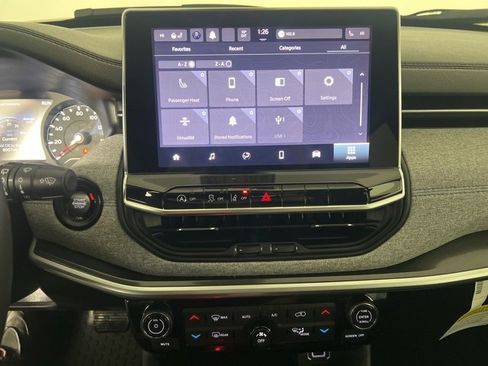 Certified 2022 Jeep Compass Latitude w/ Convenience Group image 24