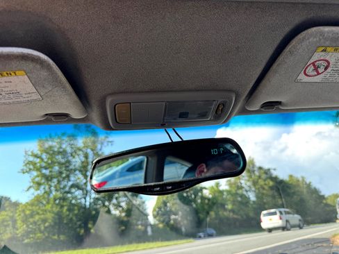 Used 2000 Toyota Celica GT-S image 16