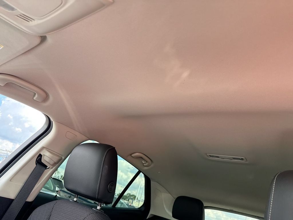 Used 2022 Buick Envision Preferred FWD image 22