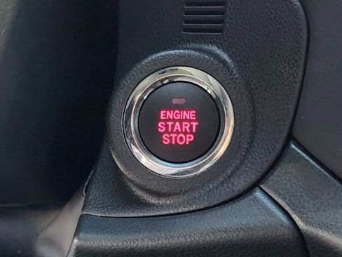 Used 2022 Subaru Outback Limited image 20