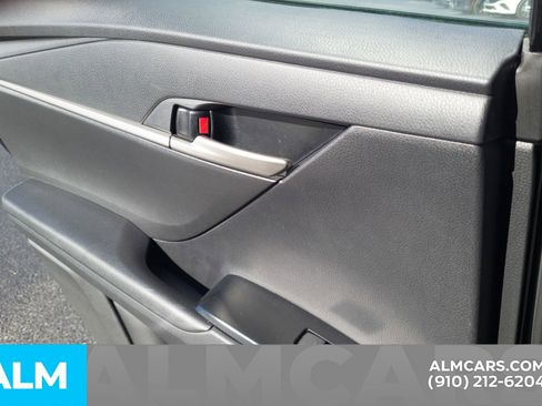 Used 2025 Toyota Camry LE image 23