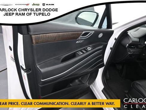 Used 2024 Genesis GV80 2.5T AWD/4WD image 11