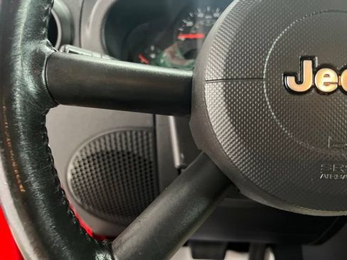 Used 2009 Jeep Wrangler X AWD/4WD image 17