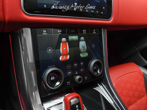 Used 2022 Land Rover Range Rover Sport SVR image 13
