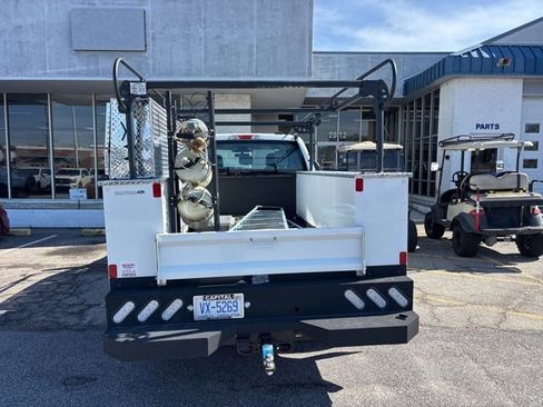 Used 2024 Ford F250 XL w/ XL Driver Assist Package image 3