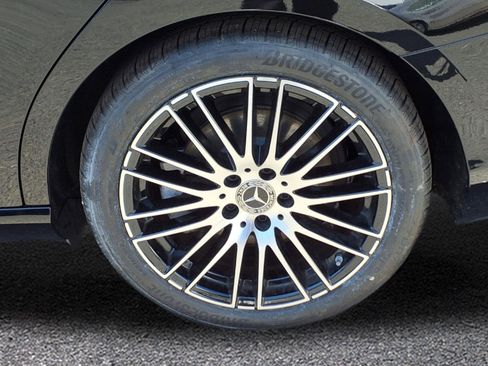 Certified 2022 Mercedes-Benz C 300 4MATIC Sedan image 9