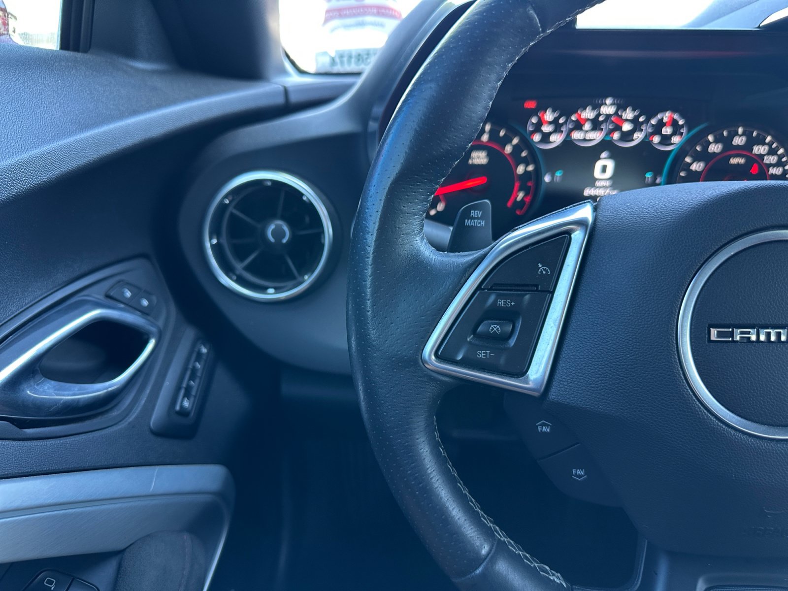 Used 2016 Chevrolet Camaro SS RWD image 22