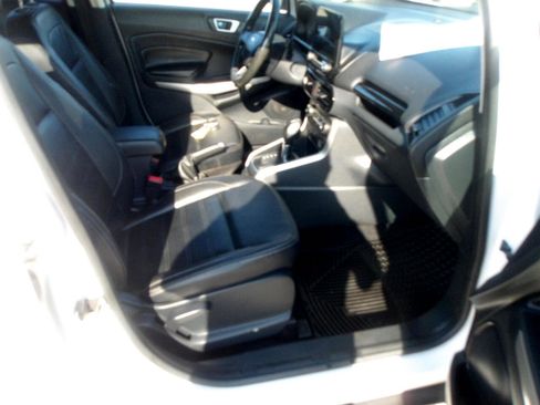 Used 2019 Ford EcoSport Titanium image 10