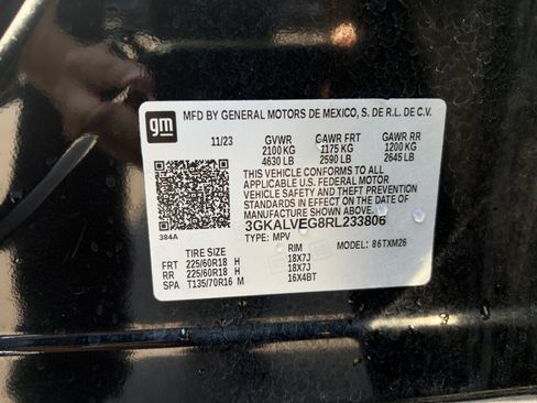 Used 2024 GMC Terrain SLT AWD/4WD image 30