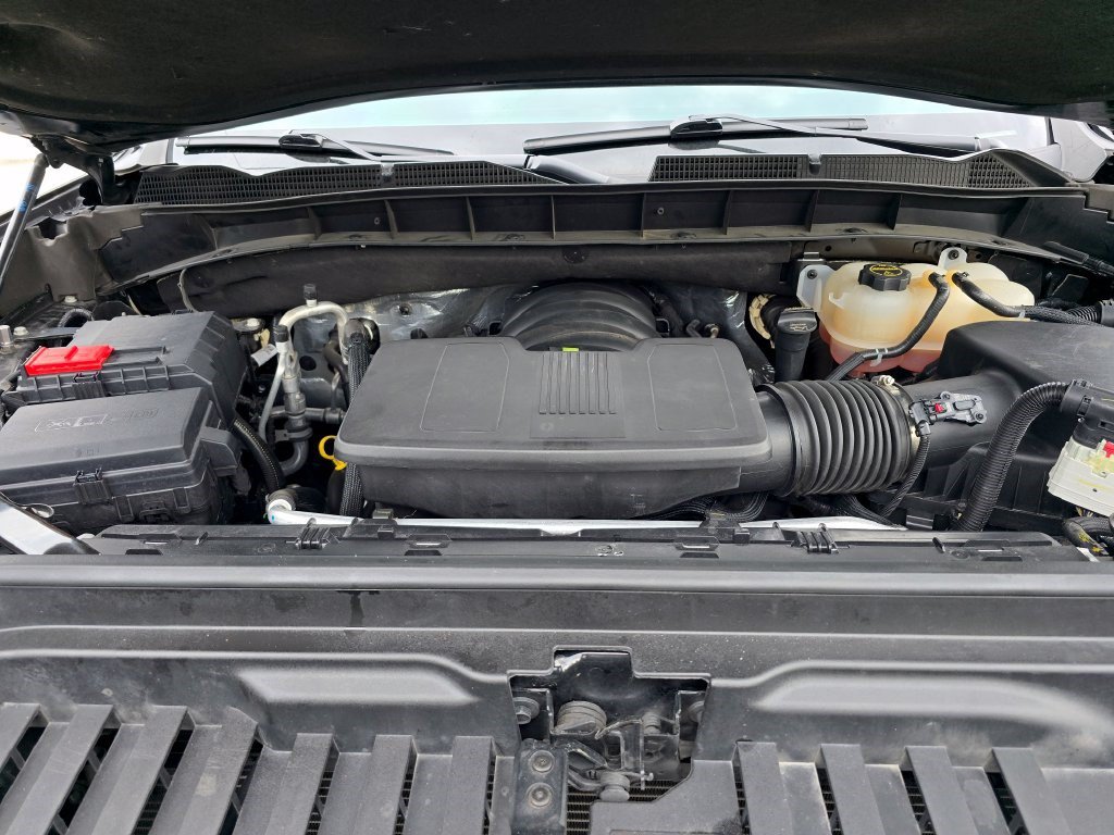 Used 2025 GMC Sierra 1500 Denali AWD/4WD image 16