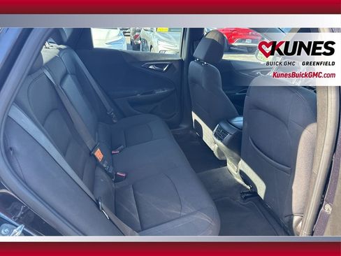 Used 2023 Chevrolet Malibu LT w/ Driver Confidence Package FWD image 34