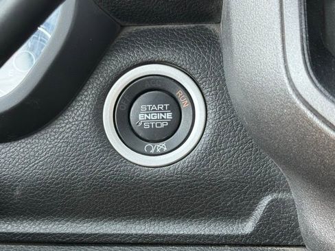 Used 2023 RAM 3500 Tradesman image 23