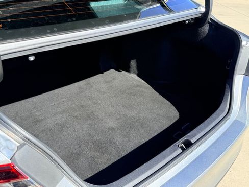 Used 2023 Toyota Camry LE image 10