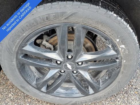 Used 2020 Chevrolet Equinox LT w/ Midnight Edition image 10