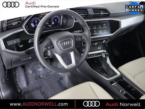 Certified 2024 Audi Q3 2.0T Premium w/ Convenience Package image 2