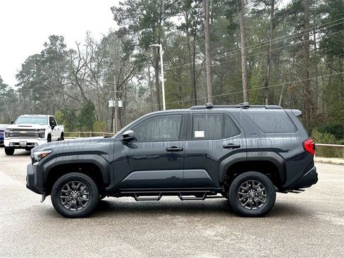 New 2026 Toyota 4Runner SR5 image 5