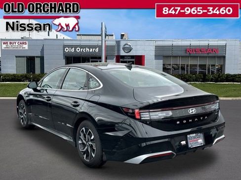 Used 2025 Hyundai Sonata SEL AWD/4WD image 8