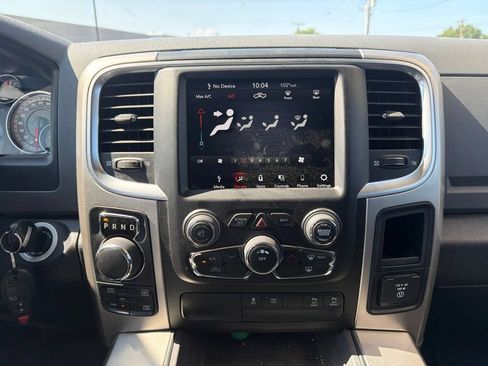 Used 2018 RAM 1500 Big Horn AWD/4WD image 18