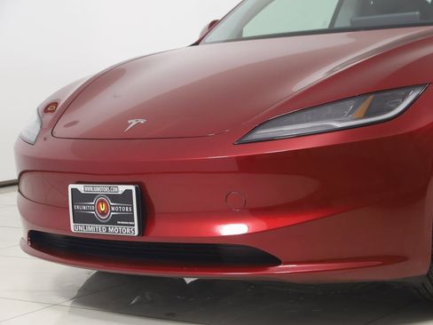 Used 2024 Tesla Model 3 Standard Range image 55