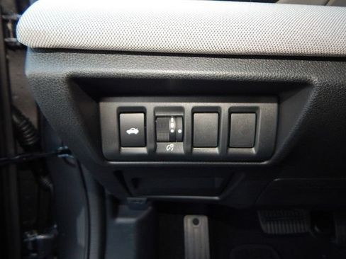 Used 2025 Subaru Legacy Premium AWD/4WD image 19